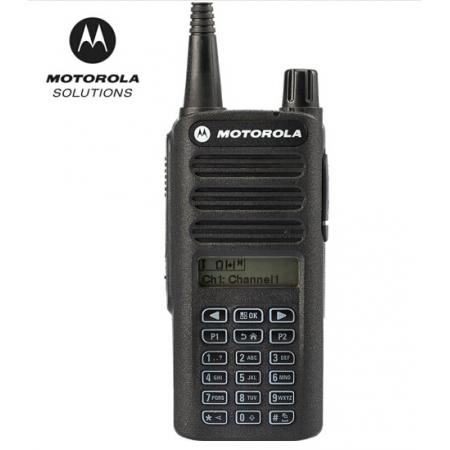 摩托羅拉（Motorola）xir C2660 數(shù)字對講機 便攜式全鍵盤可手動調(diào)頻手臺