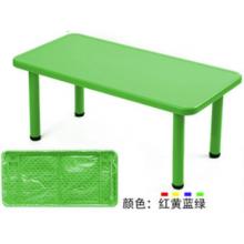 塑料綠色桌子