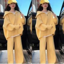 安踏 女童毛衣套裝2024冬裝新款大童時(shí)髦洋氣秋冬加厚針織闊腿褲兩件套 黃色針織兩件套 150碼 建議身高1米45左右