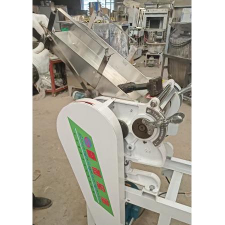 萬(wàn)壽山面條機(jī)	MT-60A